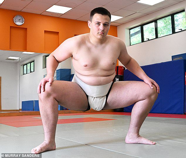 British teenager Nicholas Tarasenko is tipped to make it to the very top of sumo wrestling