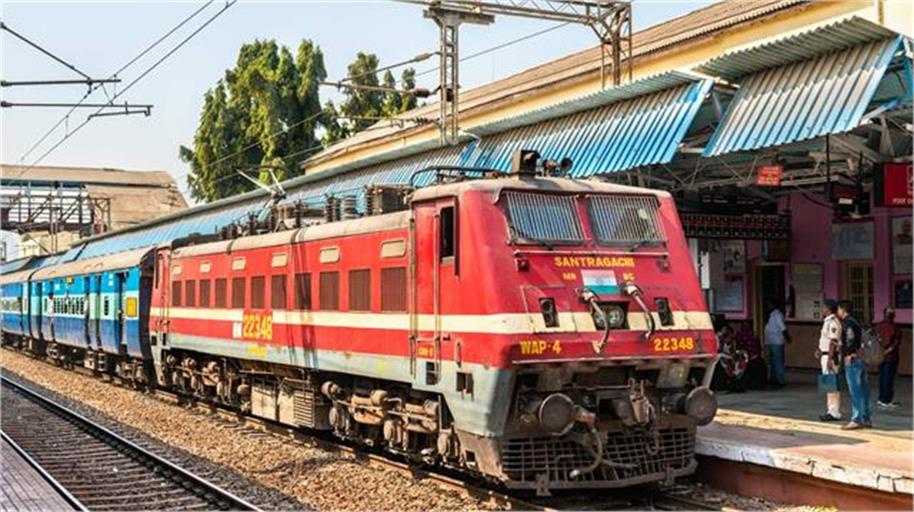 army soldier turns monster rapes woman in stationary train cries gather at rai