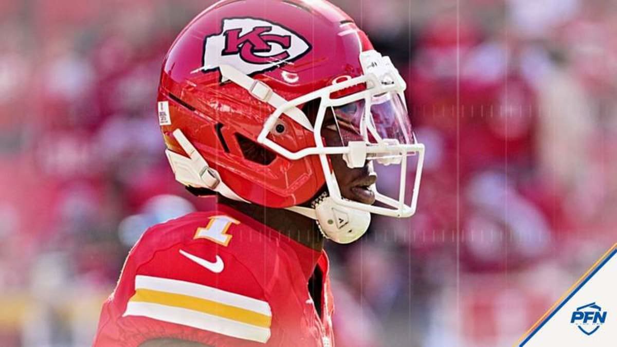 NFL Legend Launches 21-Word Criticism of Xavier Worthy as Chiefs Offense Fails to Show Up in SNF Loss to Seahawks