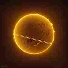 ISS captured passing in front of the Sun in an astonishingly epic video 165615