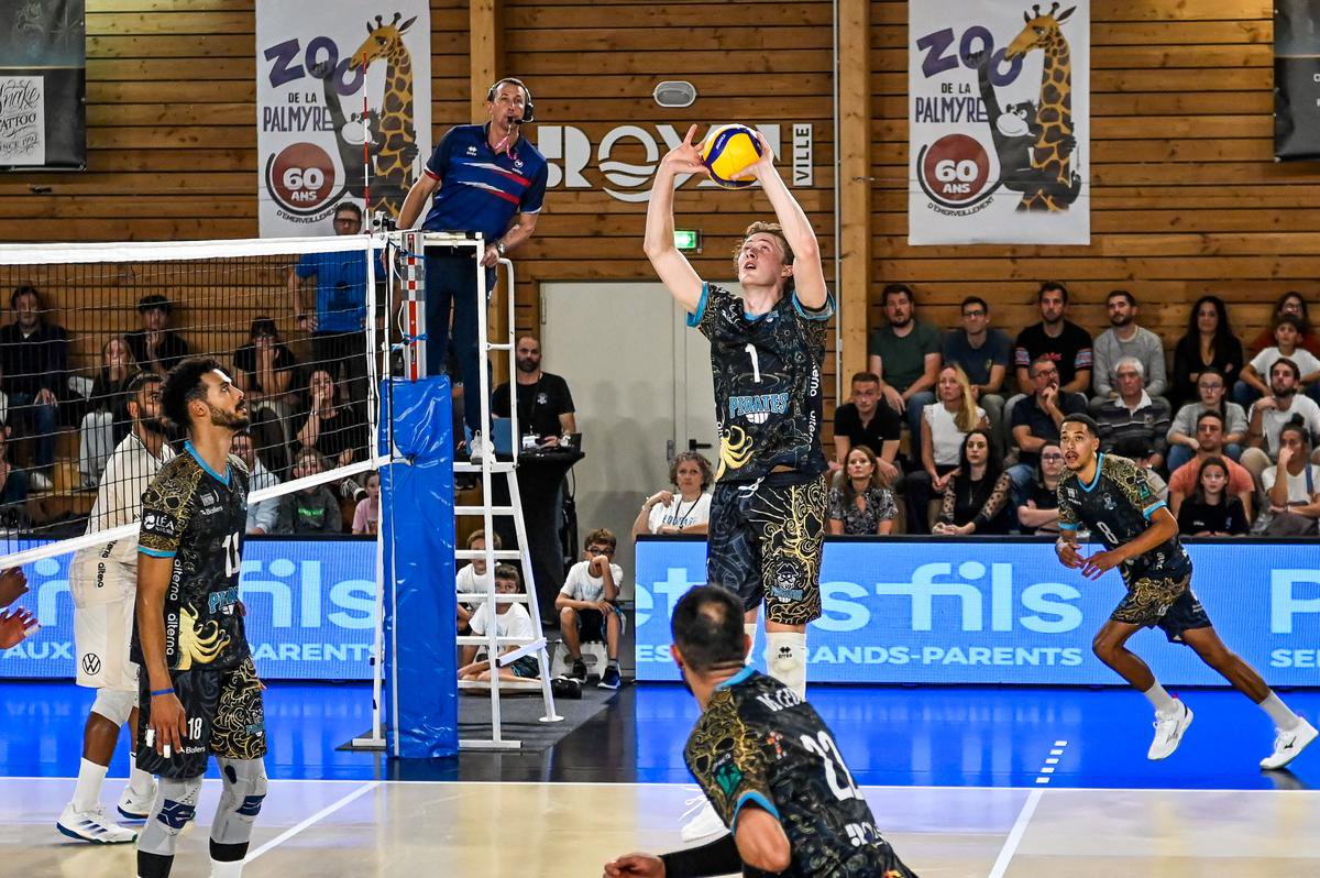 Le passeur royannais Mikkel Hoff a distribué le jeu.