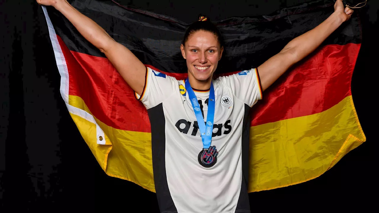Bundestrainer stellt den Kader für die Frauen‑Europa‑Macht vor - Smits sieht sich offen, zwölf erfahrene, drei junge Talente