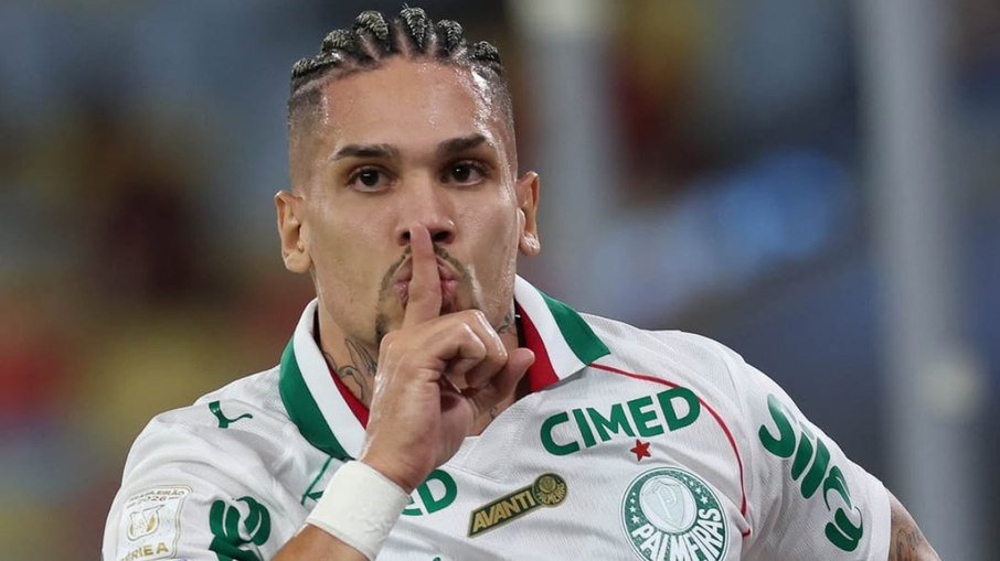 Paulinho, jogador do Palmeiras