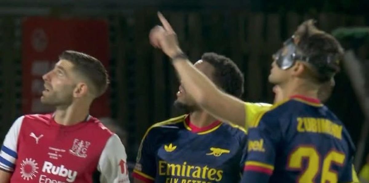 Fleetwood vs Arsenal was paused after a drone was flown above the pitch