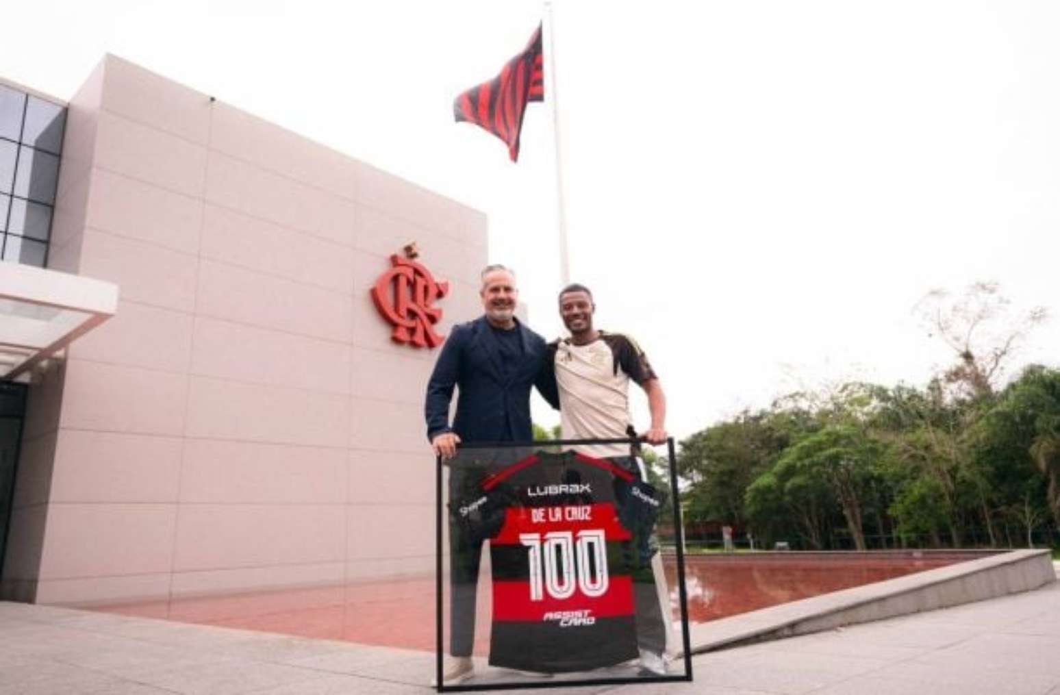De la Cruz busca recuperar espaço no Flamengo –