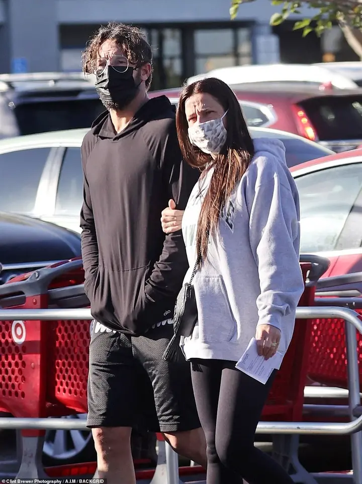 Former Hillsong pastor Carl Lentz has been spotted for the first time since finishing his 30-day stint in rehab, where he spent Christmas and New Years Day, cozying up with his wife while running errands in California on Sunday
