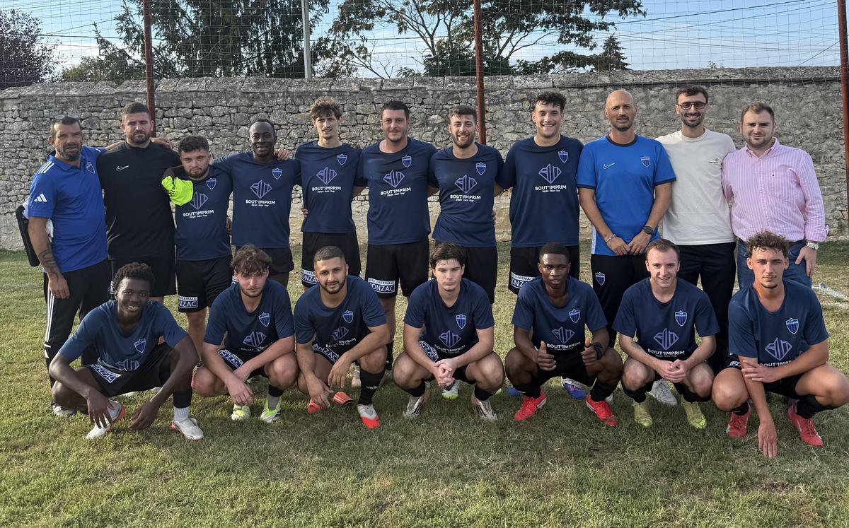 L’équipe B (D3) du FC Sévigne Jonzac Saint-Germain, actuellement première de sa poule avec 5 victoires en 5 matchs.