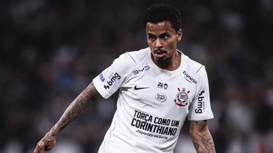 Allan em ação pelo Corinthians