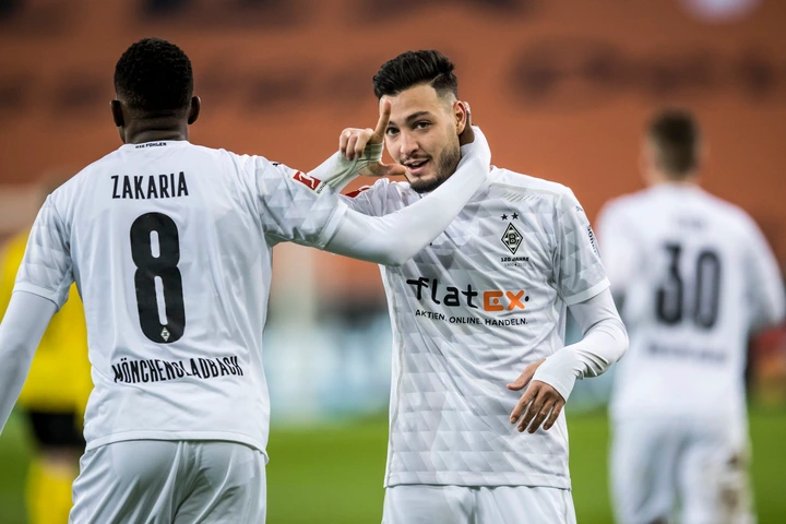 17bae6c421d44f259951fe93033b07ab?quality=uhq&format=webp&resize=720