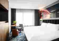DoubleTree by Hilton Hobart Guest Room - Credit - Olivia Claire Media
