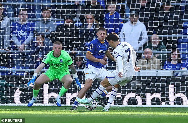 Pedro Neto broke the deadlock inside the first minute of the second half