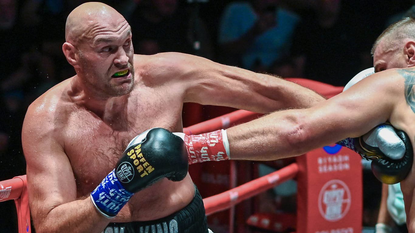 Tyson Fury im Kampf gegen Mariusz Wach im Juli: Der Brite siegte durch Aufgabe seines Gegners in der 7. Runde.