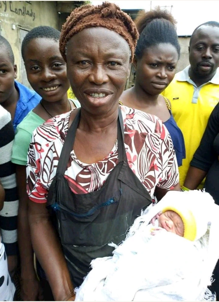 M@d woman gives birth to a health handsome baby boy. (photos) 3