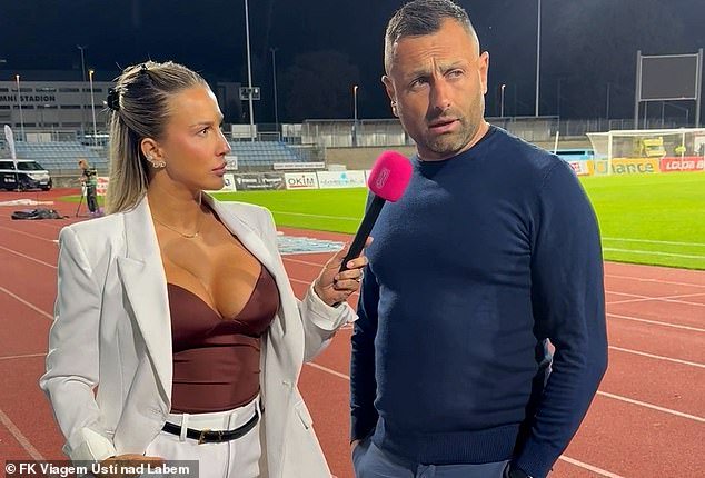 Breaking the Internet: The soccer coach tried his best not to stare at glam reporter Jaksova