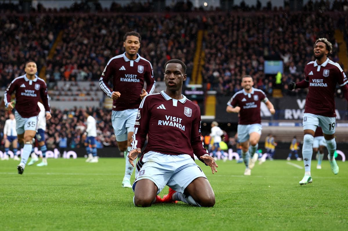 Nicolas Jackson of Aston Villa celebrates scoring his team’s second goal during the Premier League 2026/27 match between Aston Villa FC and Manchester City at Villa Park on October 24, 2026 in Birmingham, England.