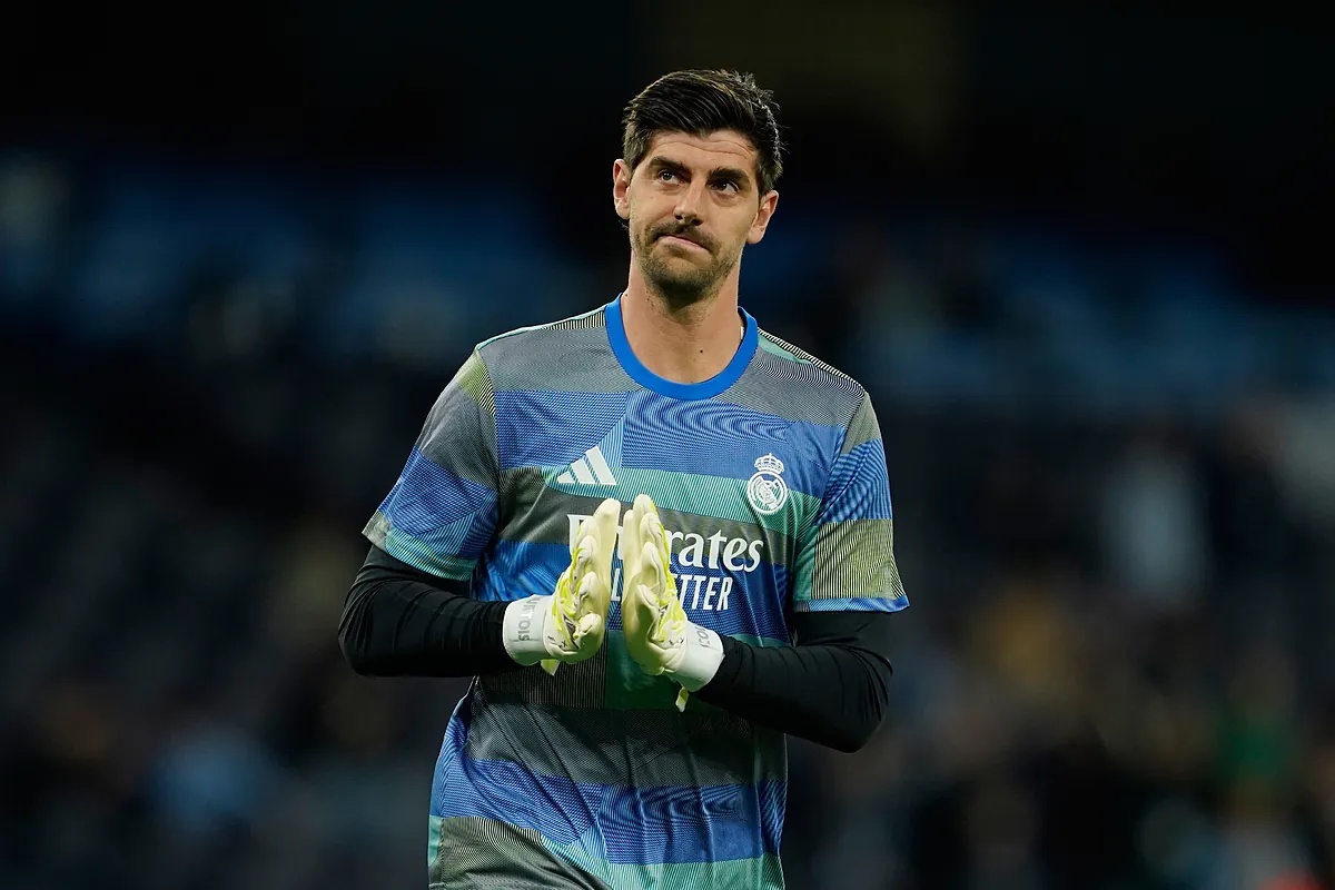 Mourinho loses goalkeeper before El Clásico due to illness