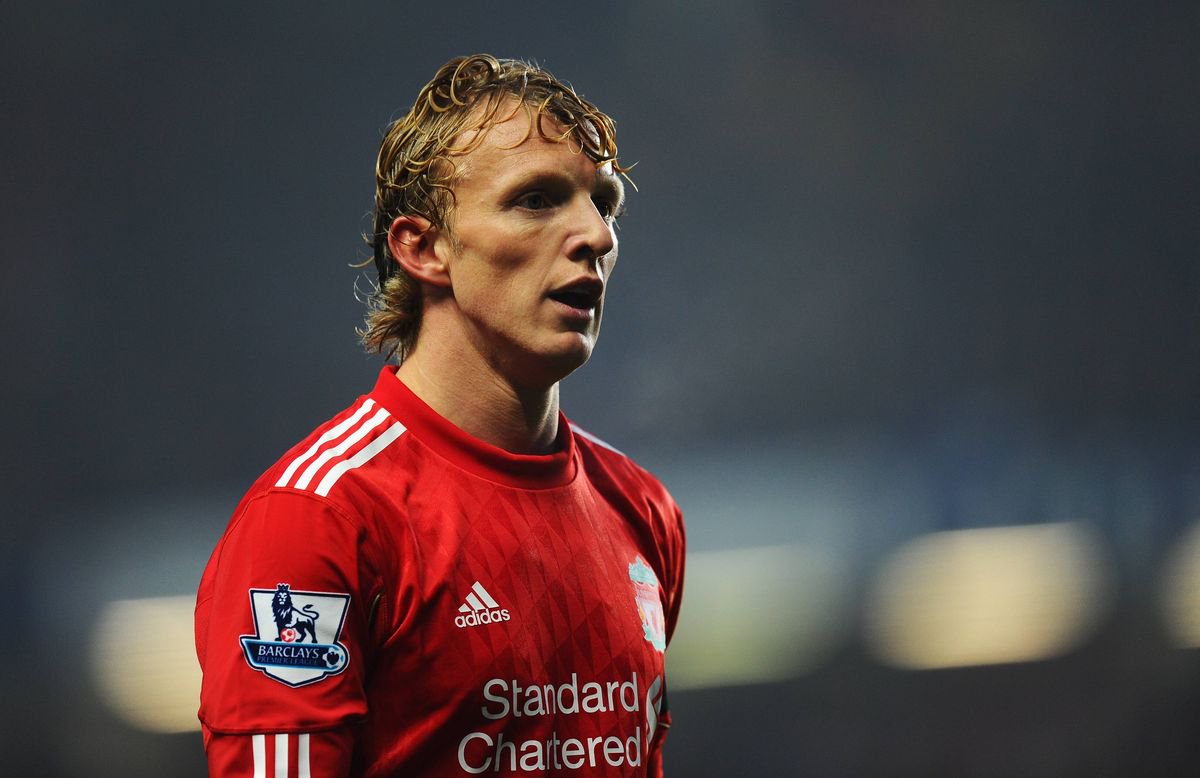 LONDON, ENGLAND - NOVEMBER 20:  Dirk Kuyt of Liverpool looks on during the Barclays Premier League match between Chelsea and Liverpool at Stamford Bridge on November 20, 2011 in London, England.  (Photo by Mike Hewitt/Getty Images) 