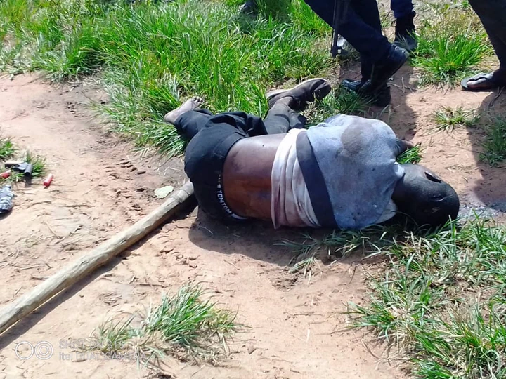 Two Women Beat And K!ll Armed Robber Who Shot Their Husband In Drobonso (See Details)