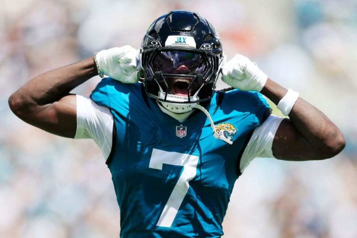 Jacksonville Jaguars wide receiver Brian Thomas Jr. (7) reacts to his reception during the first quarter of an NFL football matchup at EverBank Stadium on Sunday, Sept. 13, 2026, in Jacksonville, Fla.