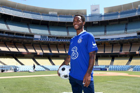 Chelsea Players Visit Dodger Stadium