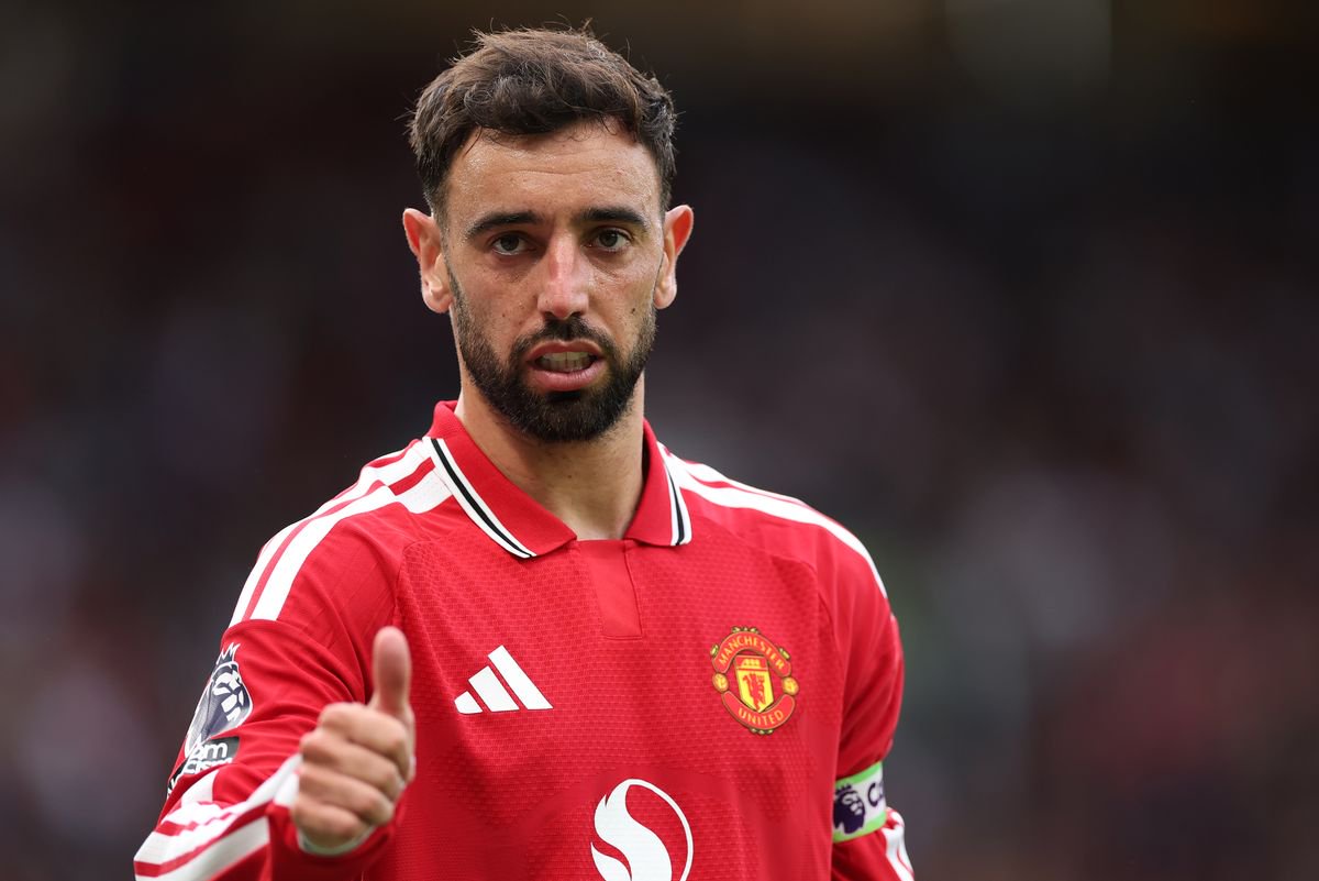 Manchester United captain Bruno Fernandes