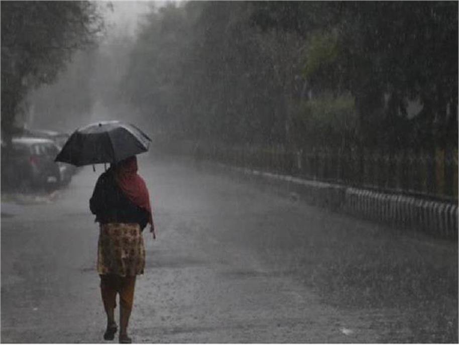 rain accompanied by cold winds is likely in delhi ncr