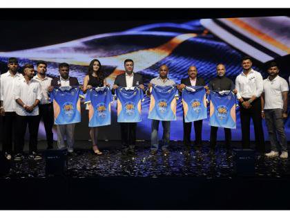 Sanath Jayasuriya Elevates ISCL Jersey Launch for Mumbai Royals, Maharashtra Super Strikers | Sanath Jayasuriya Elevates ISCL Jersey Launch for Mumbai Royals, Maharashtra Super Strikers