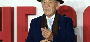 Ian McKellen won't return to 'Player Kings' after onstage fall