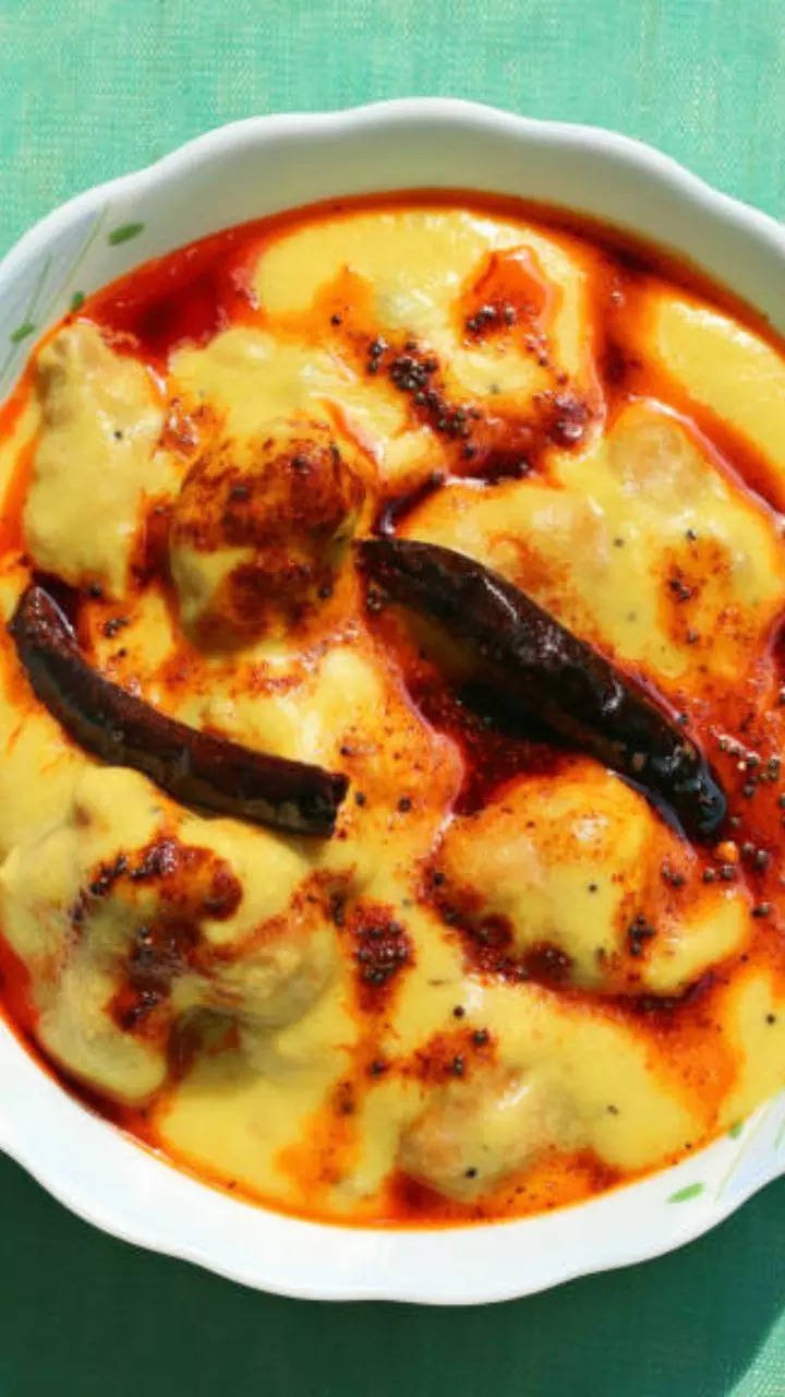 Punjabi Kadhi Pakoda Recipe In 8 Easy Steps