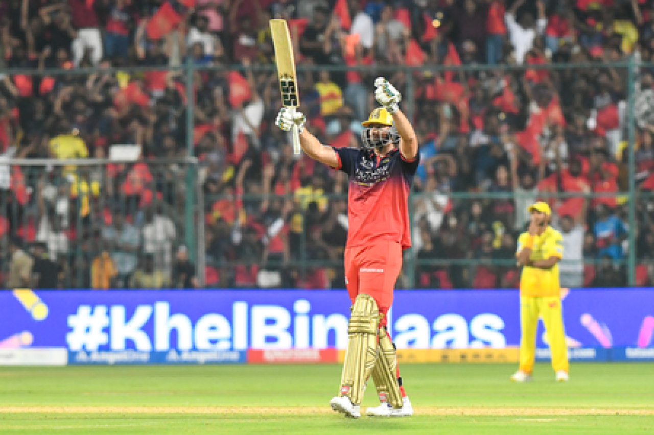 RCB Sets New Record with Sixes Against CSK in IPL 2026