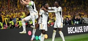 Real Madrid beat Borussia Dortmund to win 15th Champions League title