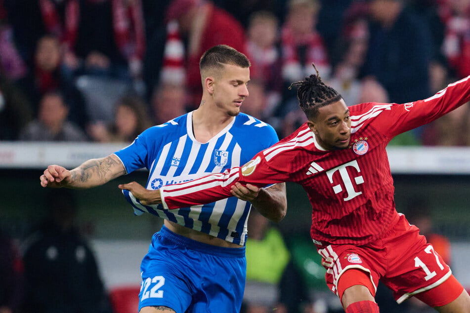 Mateusz Zukowski (24, l.) ist für den Einsatz gegen Darmstadt fraglich.