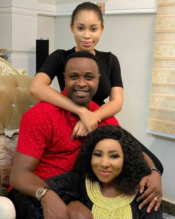 See Funny photos of Femi Adebayo with Toyin Abraham, Mide Martins, Funke Akindele and other actors