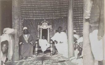 Daudi Chwa on the throne