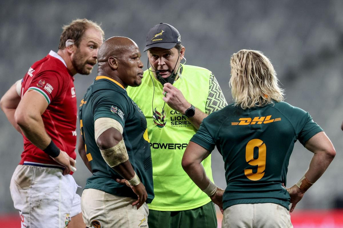 Bongi Mbonambi has left the Sharks