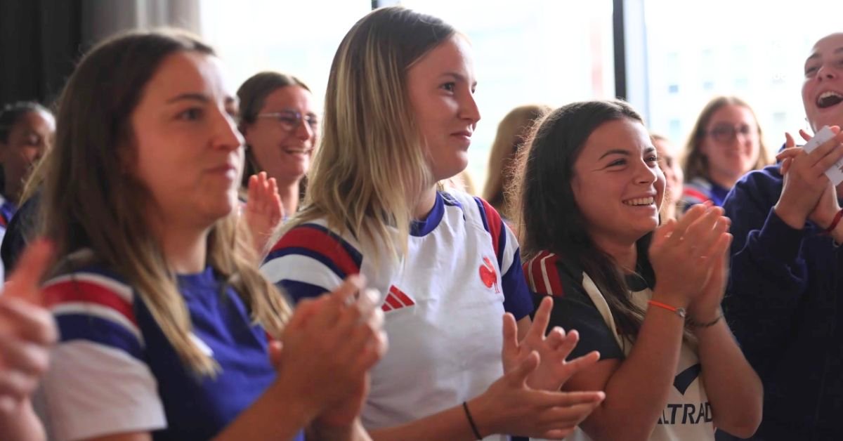 Maïlys Mailagi au talonnage, Marie Morland en numéro 8, Charlie Gauyat au centre : les Bleues se présentent avec un visage renouvelé pour défier les Black Ferns. Crédit image : France Rugby