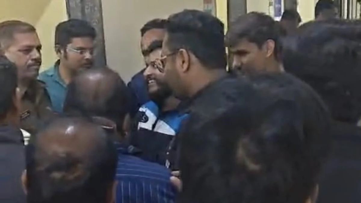 रतलाम रेलवे स्टेशन पर हाईवोल्टेज ड्रामा, मुस्लिम युवक के साथ मिजोरम की हिंदू बालिका को पकड़ा