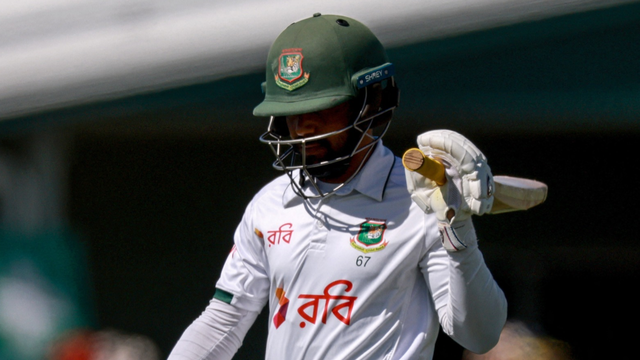 mominul-is-out-of-the-first-test-with-jaker-ali-his-concussion-substitute