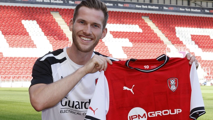 SIGNING | Millers finalise McCart deal - News - Rotherham United