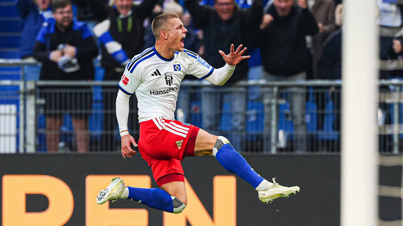 Miro Muheim feierte sein Siegtor gegen Stuttgart mit einem kräftigen Sprung: Der Hamburger SV will gegen Paderborn den vierten Sieg in Folge einfahren.
