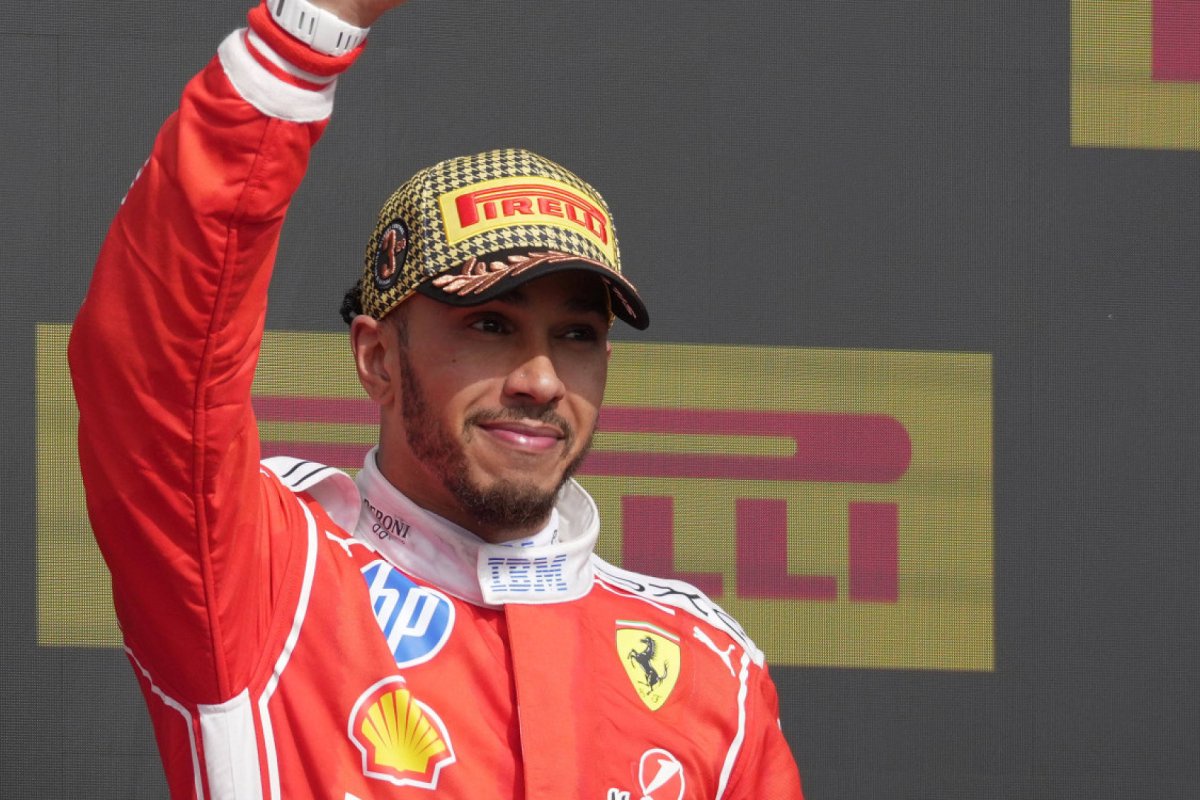 Lewis Hamilton haalt uit naar voorzichtige F1-generatie na regenchaos: 'Niet meer wat het was' — Photo: © IMAGO