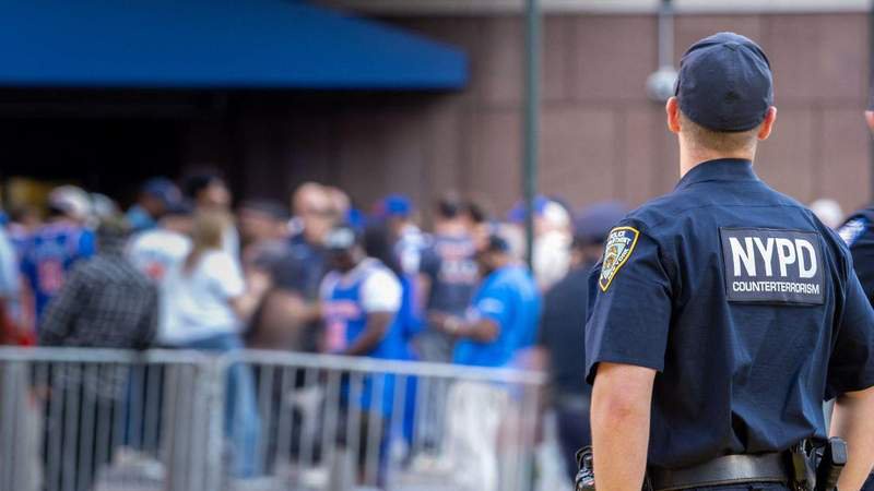 Donald Trump's presence at game 3 of the NBA Finals created a massive security headache.MEGA