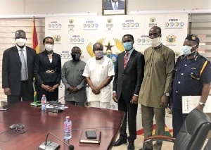 1ff8f54bc1cff0b150fe68e93728a819?source=nlp&quality=uhq&format=webp&resize=720