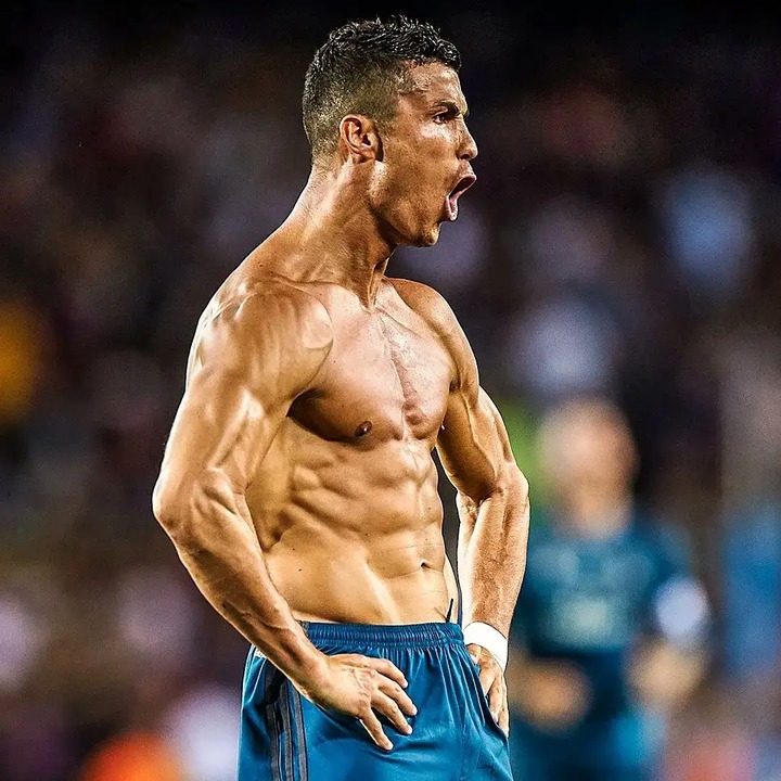 Gorgeous Photos Of Cristiano Ronaldo That Shows He Has Never Been ...