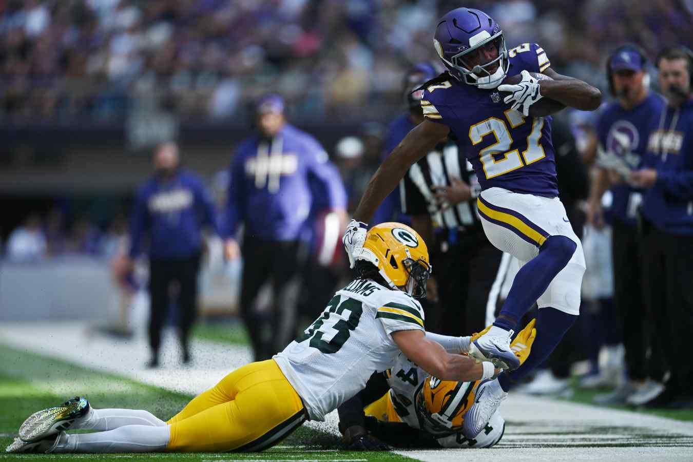 Green Bay Packers v Minnesota Vikings