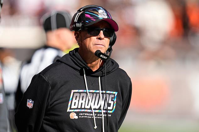 Cleveland Browns head coach Todd Monken watches from the sideline during the second half of an NFL football game against the Baltimore Ravens in Cleveland, Sunday, Oct. 18, 2026. (AP Photo/Sue Ogrocki)