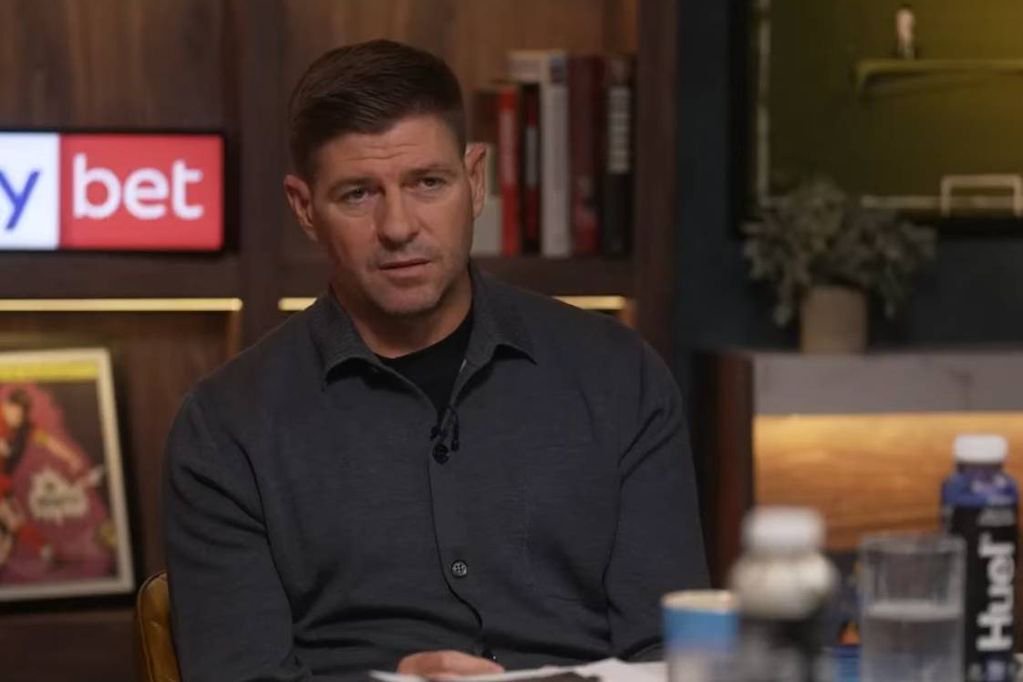Liverpool legend Steven Gerrard
