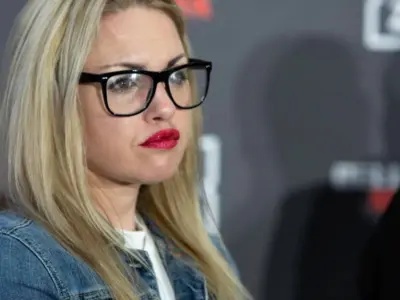Heather Hardy é uma ex-pugilista profissional americana e lutadora de MMA