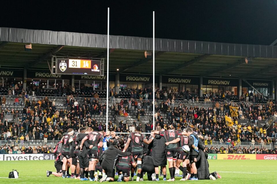 Les Lions avaient vécu un moment très fort lors du match à La Rochelle, au lendemain du décès de leur coéquipier Hyron Andrews.