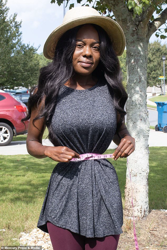 Her dream is to have the tiniest waist in the world (photos)